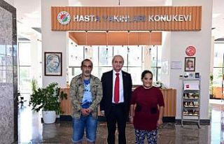 Kepez Belediyesi, çocukları yoğun bakımdayken...