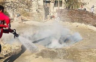 Kırıkdağ’daki ev yangınına itfaiye müdahale...