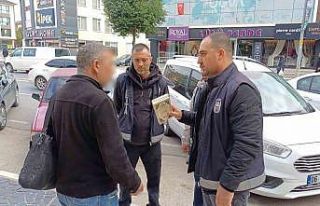 Kitap satıcısına zabıtadan ödüllük soru