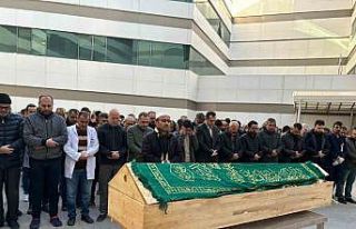 Konya’da doktor görevi başında hayatını kaybetti