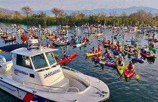 Köyceğiz kano festivalinde jandarma bot timi görev...