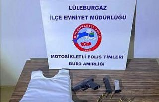 Lüleburgaz’da silah ve uyuşturucu ele geçirildi