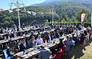 Manisa’da muhtarlara ücretsiz otopark müjdesi