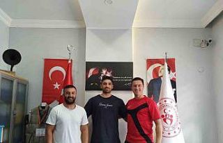 Milli Hentbolcu Çağrı Aydın, Gediz’de yüksek...