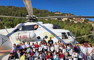 Minikler ateş savaşçılarının zorlu görevini...