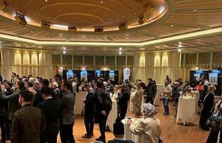 ‘Minyatürlerle Fakrnâme’ sergisi kapılarını...