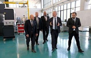 MTOSB Başkanı Tekli: “Sanayicilerimiz KKTC’ye...