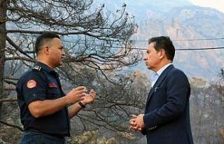 Muğla Büyükşehir yangınlara tüm gücüyle müdahale...