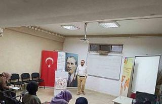 Muğla’da üniversiteli gençler Arapça derslerinde...