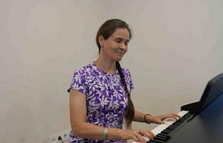 Müzikle hayata tutunan Tatsiana’nın Belarus’tan...