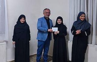 Naat-ı Şerif okuma yarışmasında dereceye giren...