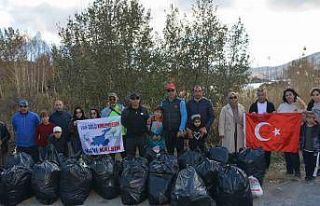 Nemrut Kalderası’nda sonbahar temizliği yapıldı