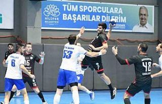 Nilüfer Belediyespor zirve yürüyüşünü sürdürüyor