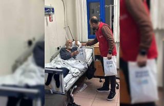 Onikişubat Belediyesi, hasta ve yakınlarına moral...