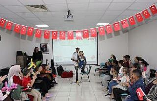 Onkoloji servisindeki çocuklar Cumhuriyet Bayramı’nı...