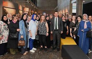 Osmangazili kadınlar Bursa Kültür Gezisi ile kenti...