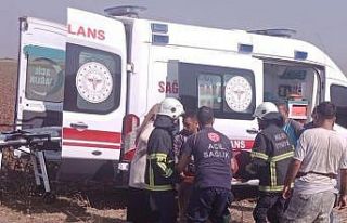 Otomobil şarampole devrildi: 4 yaralı