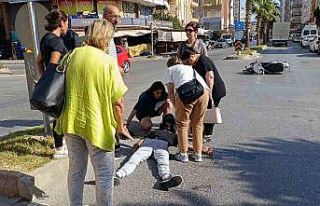 Otomobille çarpışan motosikletin sürücüsü yaralandı