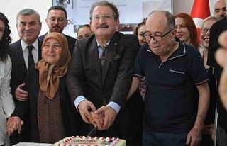 Palyatif Bakım Kliniğinde yatan hasta ve hasta yakınları...