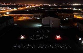 Polis adayları "Ay yıldız ve 101. yıl koreografisi"...