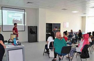 Sağlık Müdürü Uzm Dr. Karaca "Gebe Okulu"nu...