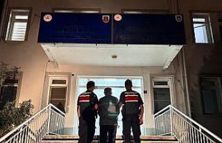 Sahte kimlik ile seyahat eden cezaevi firarisi Aydın...