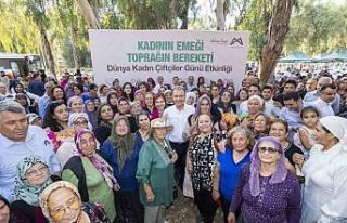 Seçer: "Ülke kalkınacaksa başta kadınlarla...