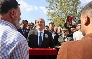 Şehit cenazesine katılan Bakan Yardımcısı Alpay:...