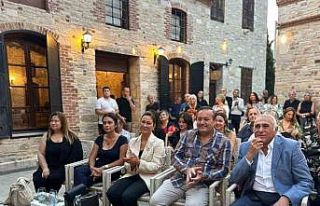 Seramik sanatının ustaları Kuşadası’nda bir...