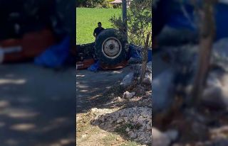 Seydikemer’de traktör devrildi: 1 ölü