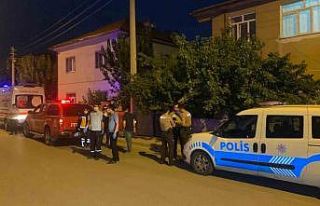 Sokak hayvanlarının duyarlılığı yaşlı adamın...