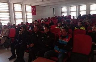 Tekman’da kamu personeline uyuşturucuyla mücadele...