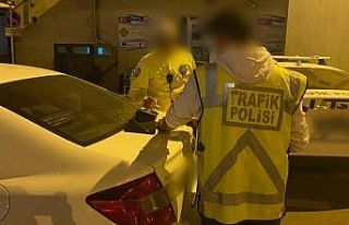 Ters yönde giden araç yakalandı