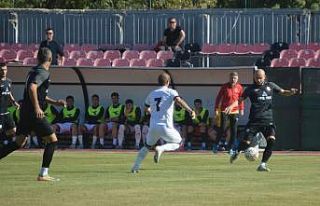 TKİ Tavşanlı Linyitspor sahasında Fethiye İdmanyurduspor’u...