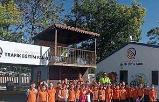 Tokat’ta geleceğin sürücüleri eğitiliyor