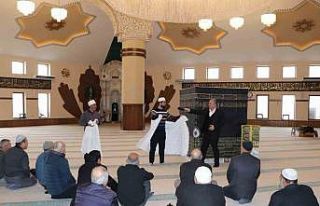 Umreye gideceklere uygulamalı eğitim verildi