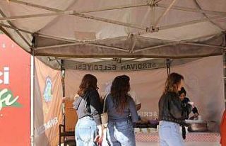 Üniversite öğrencilerine çorba ikramı