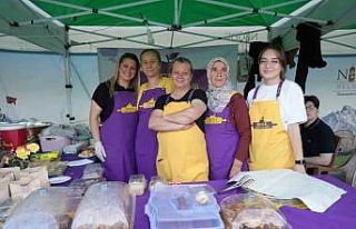 Üreten kadınlar Niğde 4. Gastronomi Festivali’nde...