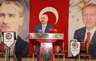 Vali Çalgan; "Esareti kabul etmeyen aziz milletimizin...