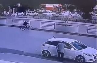 Yalova’da otomobilin çarptığı bisikletli çocuğun...