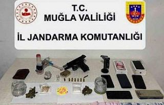 Yatağan ve Marmaris’te uyuşturucu operasyonu