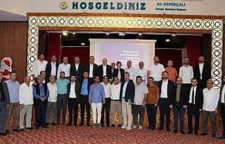 Yüreğir’in geleceği için muhtarlarla beyin fırtınası