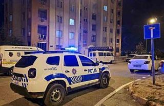 17 yaşındaki kız arkadaşını silahla vuran şüpheli...