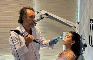 25 yaşındaki genç kızın dişi ameliyatla burnundan...