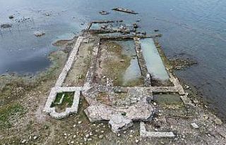 2 bin yıllık bazilika tamamen gün yüzüne çıktı