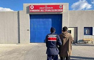 4 yıl 2 ay hapis cezasıyla aranan şahsı JASAT...