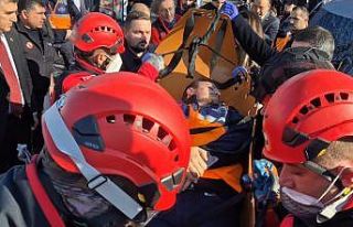 500 personelle dev senaryo: Enkazda hayat kurtarma...