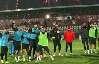 A Milli Futbol Takımı, Galler maçı hazırlıkların...