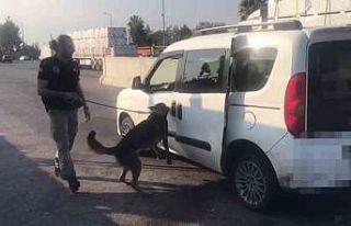 Adana’da koltuk altındaki zuladan 11 kilo 350 gram...