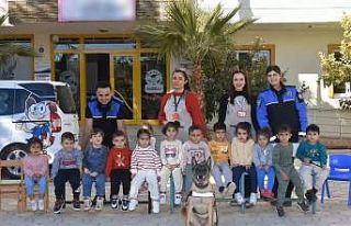 Adıyaman’da minik öğrencilere polislik mesleği...